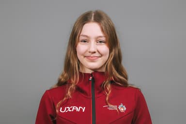 Julia RASMUSSEN