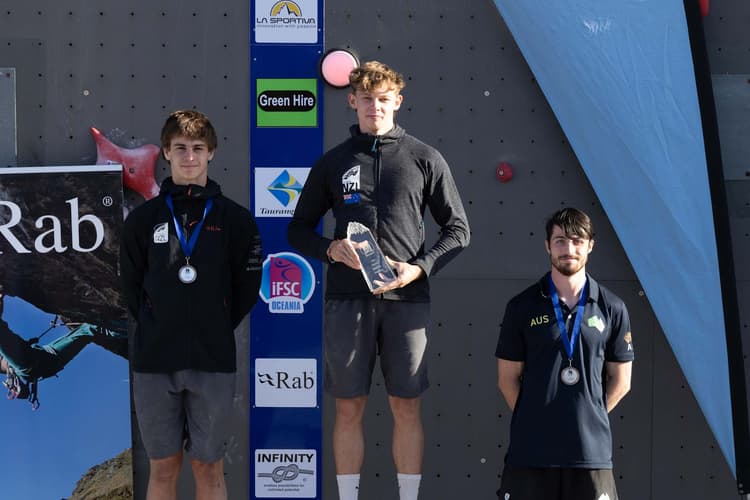 L/R: Ned JOHNSTON of New Zealand, Julian DAVID of New Zealand, Hayden BARTON of Australia